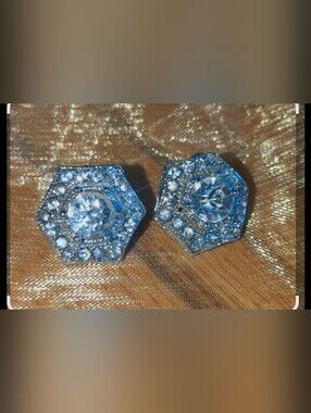 ✨Crystal Hexagon Stud Earrings